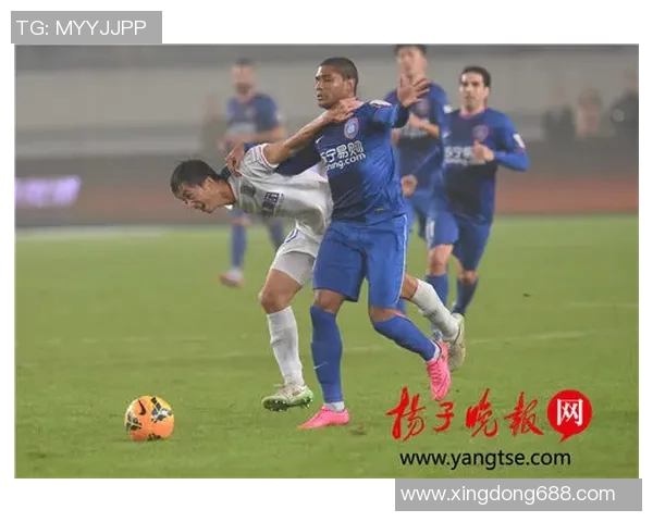 踢足球明星如何巧妙绑头发展现个性与风格的完美结合